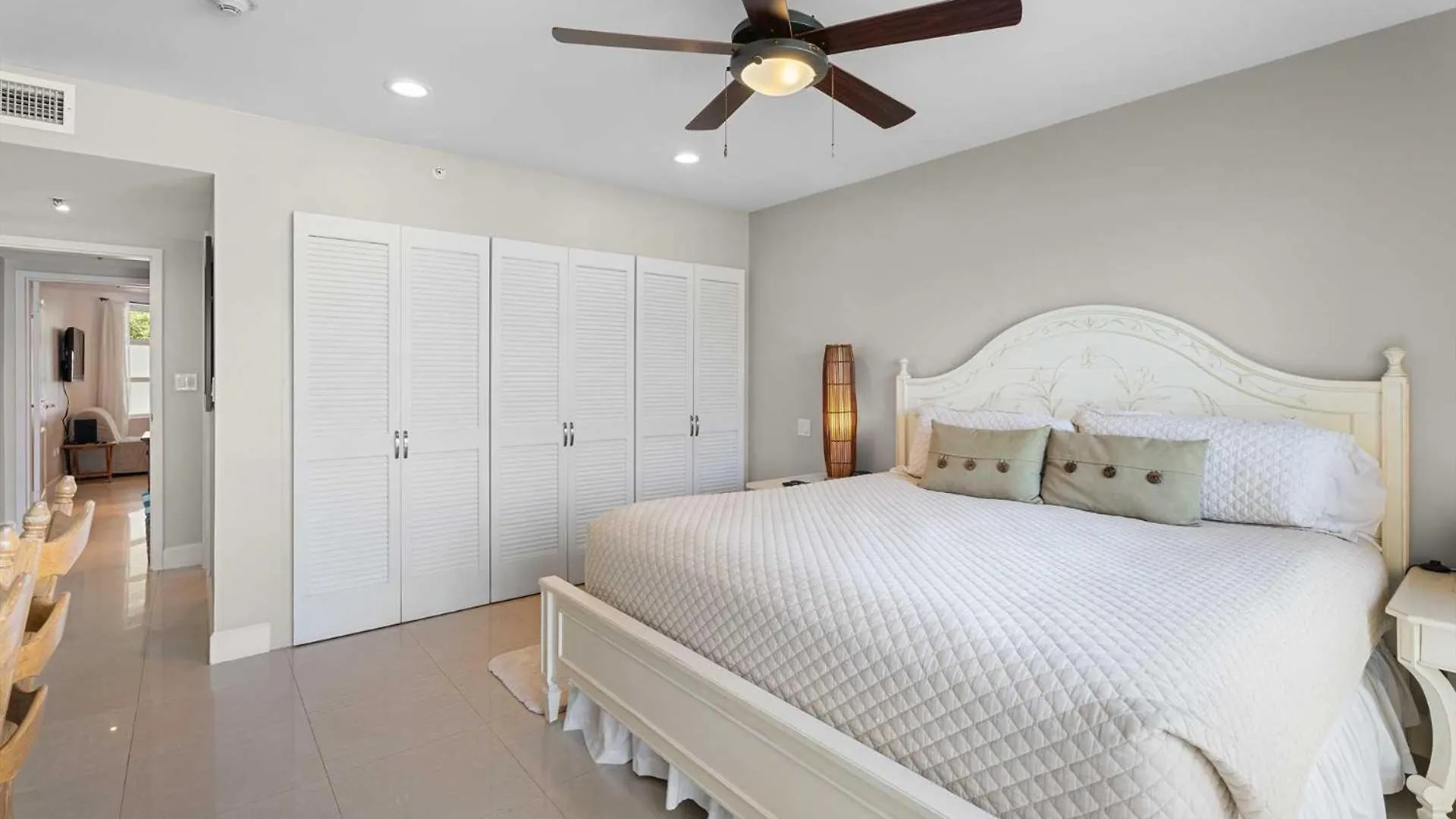 Beachfront - Divine Leisure 2Br Condo - Bc255 Palm Beach