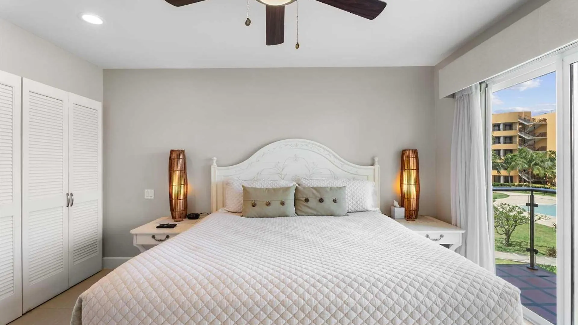 Casa de Férias Beachfront - Divine Leisure 2Br Condo - Bc255 Palm Beach
